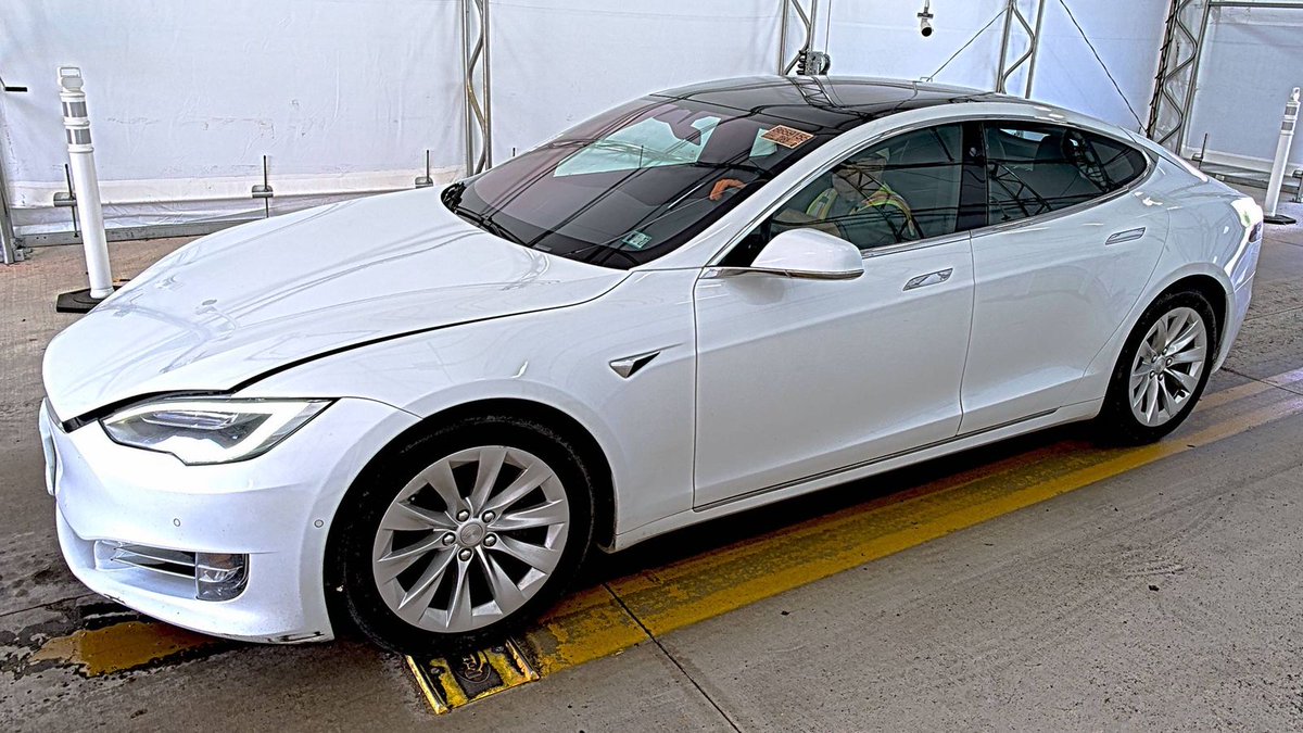 CheapTeslas's tweet photo. 2019 Model S Long Range RAVEN
White/Black
127k Miles
Clean Title, One Owner - Minor Damage Reported to Carfax

FSD Fully Paid
Updated Raven Drivetrain
Premium Upgrades Package
Ultra High Fidelity Sound
Sub Zero Cold Weather Package
Premium Black Interior
Wood Grain Decor
MCU2
8Yr/Unlimited Mile Battery & Drive Unit Warranty Good Until Sept 2027

Couple of scuffs on front bumper, and some light scratching on rear bumper. Two rock chips on windshield. Besides that, car shows well for the miles! Interior is very nice looking.

Listed at $22,600

Located in Philadelphia