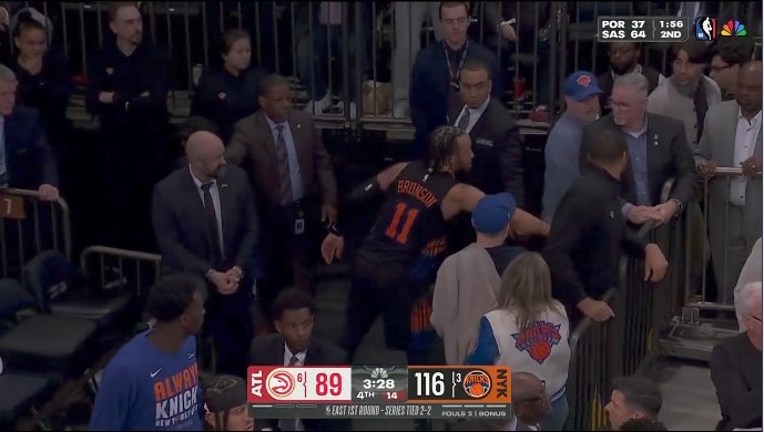 NYK_Mentality85's tweet image. #MVP PLAYER OF THE #GAME!

Jalen Brunson vs. Atlanta (Game-5).

34 Minutes.
39 Points (Team High + Game-High).
8 Assists (Team High + Game High).
3 Rebounds.
Only 1 Turnover (Hall of Fame type of elite ball possession).
FG = 15/23 @ .652% (extremely efficient).
3PT = 3/5 @ .600%