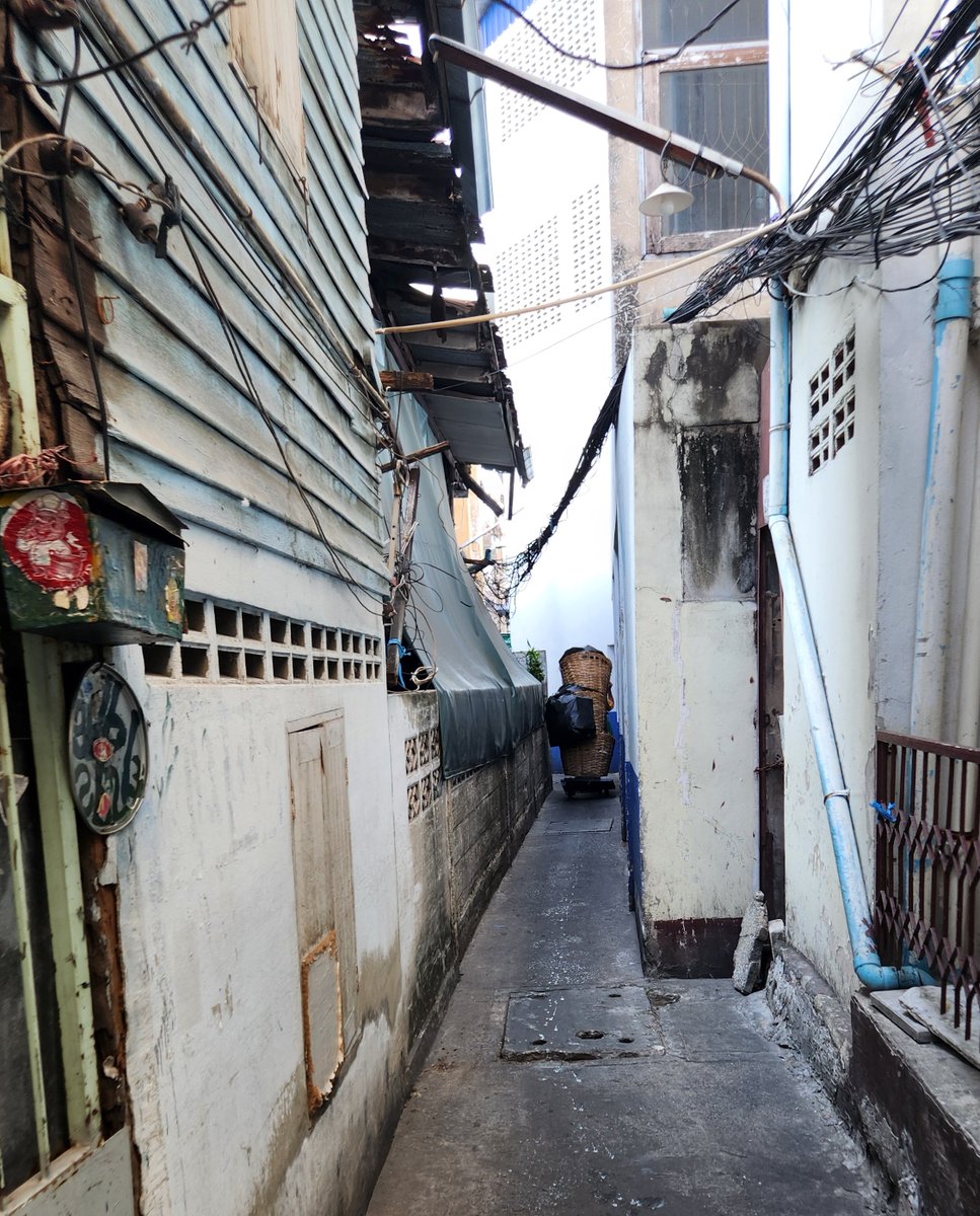 misterkwai's tweet image. A little walk. (7 km)

#walking