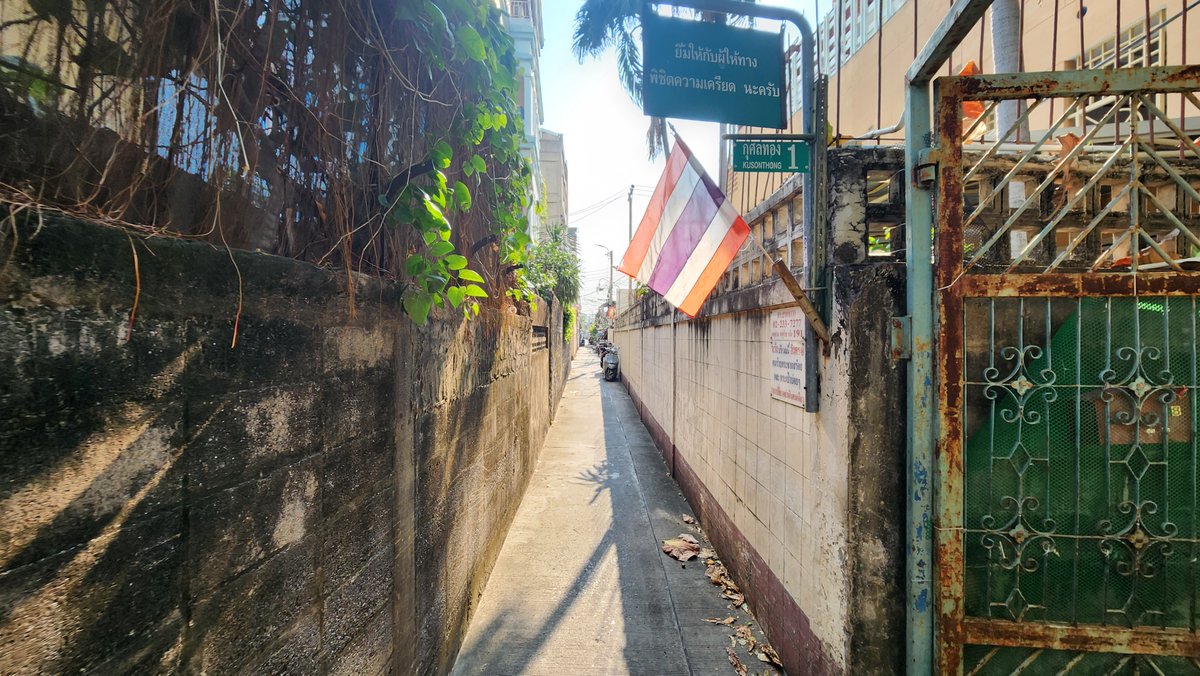 misterkwai's tweet image. A little walk. (7 km)

#walking