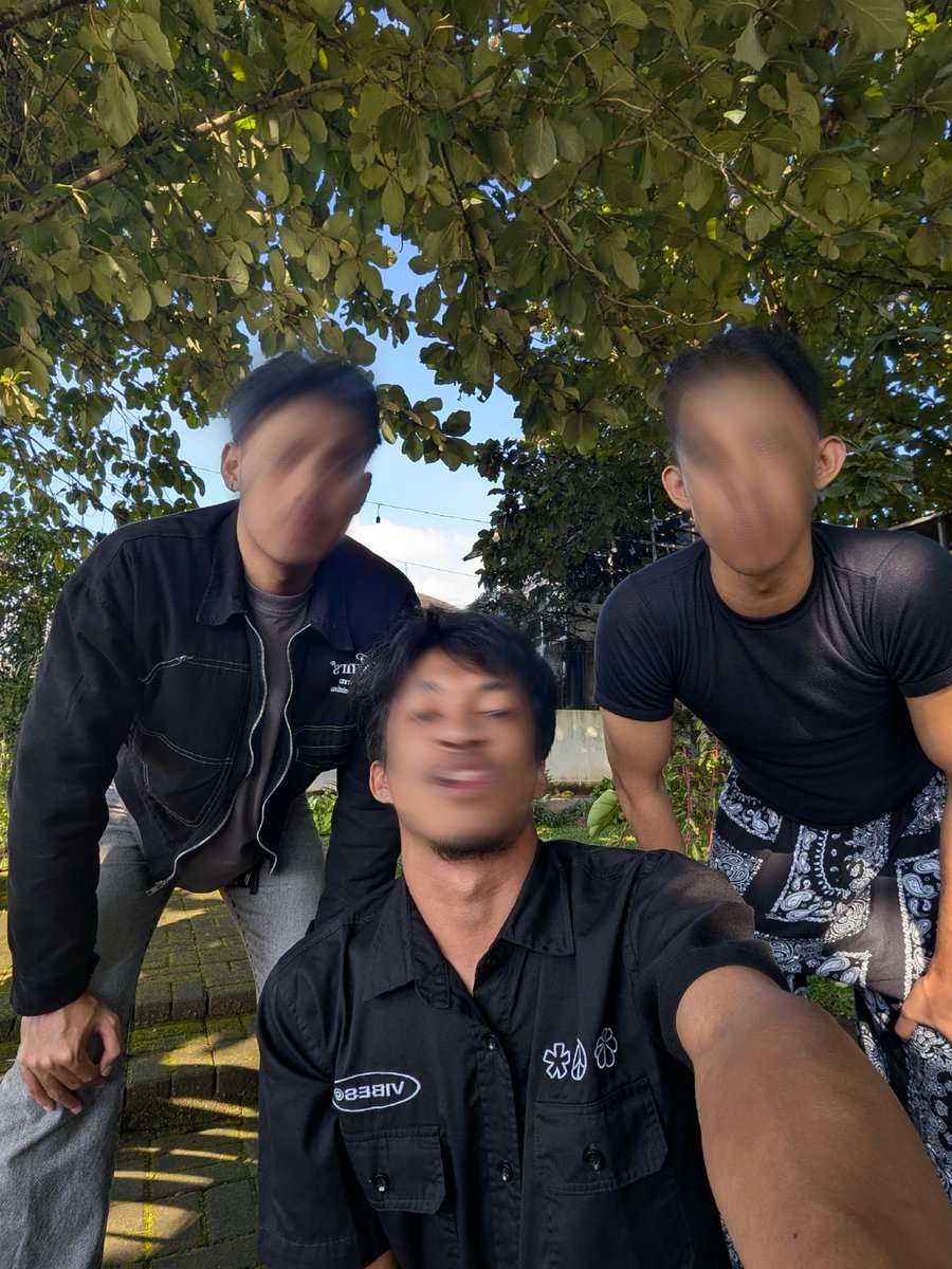 Raja👑 tweet media