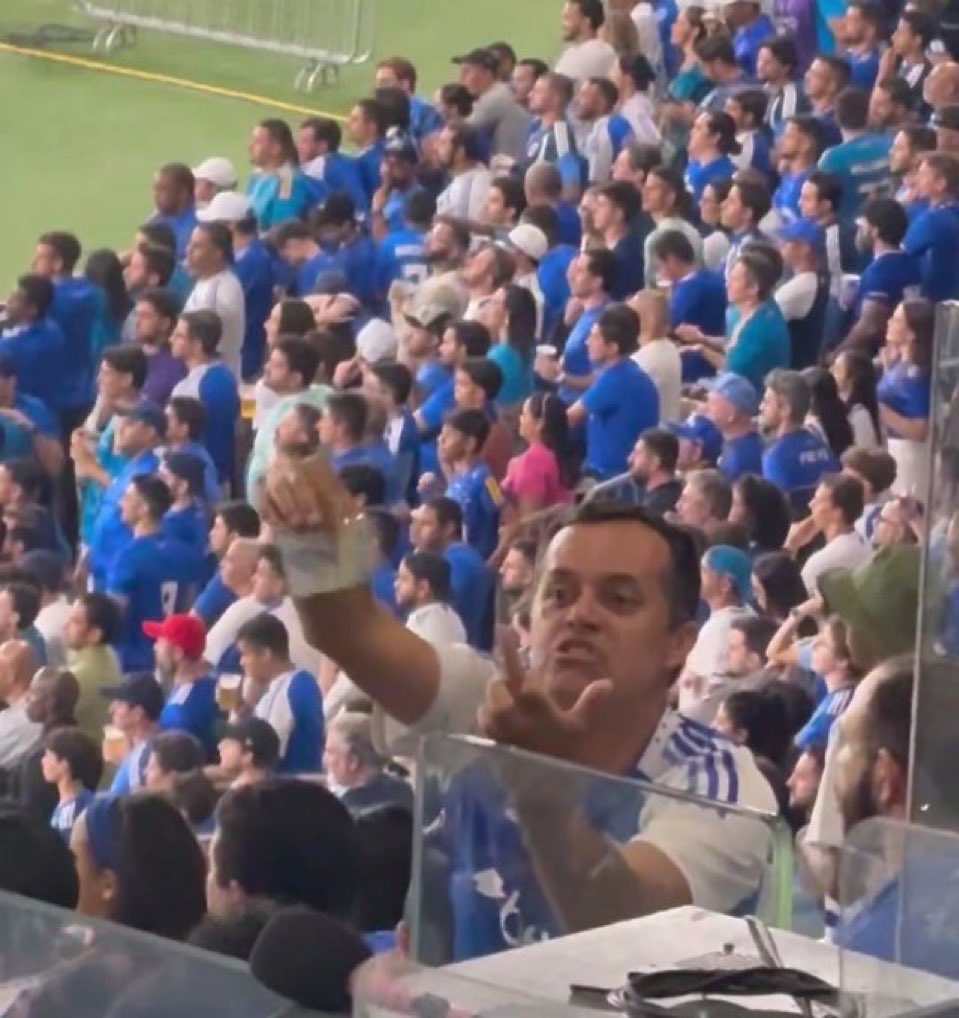MAESTRO SPLINTER BOSTERO tweet media