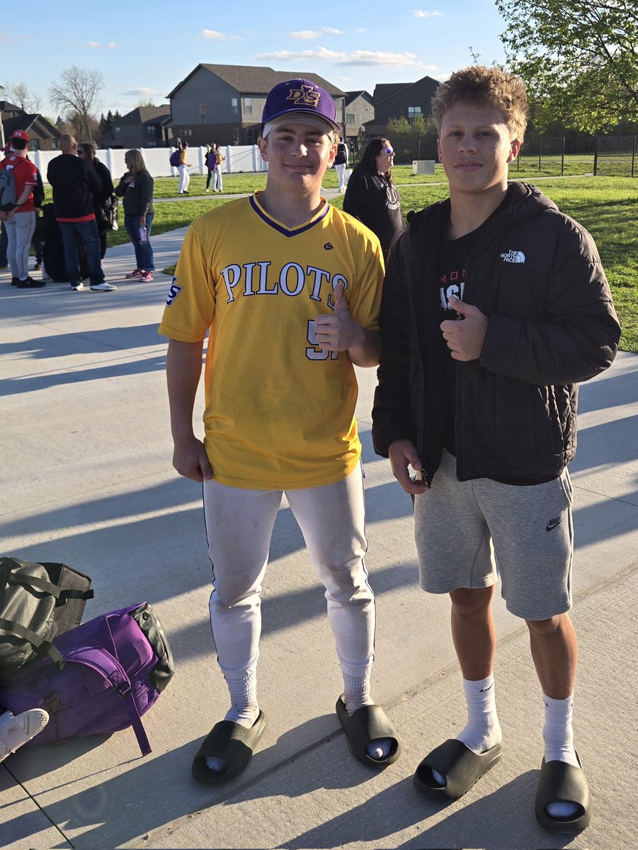 ProspectsBull's tweet photo. Another Prospect vs Prospect game.  This time with Ryan Rissmann and his Romeo Freshman Team squeaking out a 9-8 win over @wesbullock2029 and his Pilots.  Ryan was 2 for 3 with a triple, walk, 3 RBI, and 2 Runs.  Westley with a hit, walk, Stolen Base, and 2 runs. https://t.co/MBEvFNdZAQ