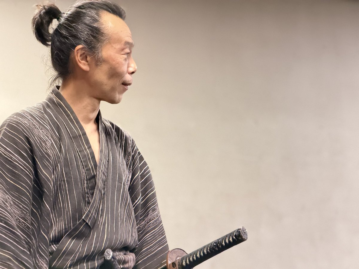 shikonryuusui's tweet photo. 📢次回稽古のお知らせ📢

5月2日（土）牛込箪笥地域センター 百合
❶入門　15:30〜17:00（15:15入室可能）
❷一般　18:00〜21:00（17:30入室可能）
※一般稽古　#宇井源秀 代行稽古

一日中、宇井が講師をする珍しい機会です。
ご予約不要です。ご不明点はDMにて承ります。お待ちしております。

#士魂流水 #殺陣 #参加者募集中 #入門