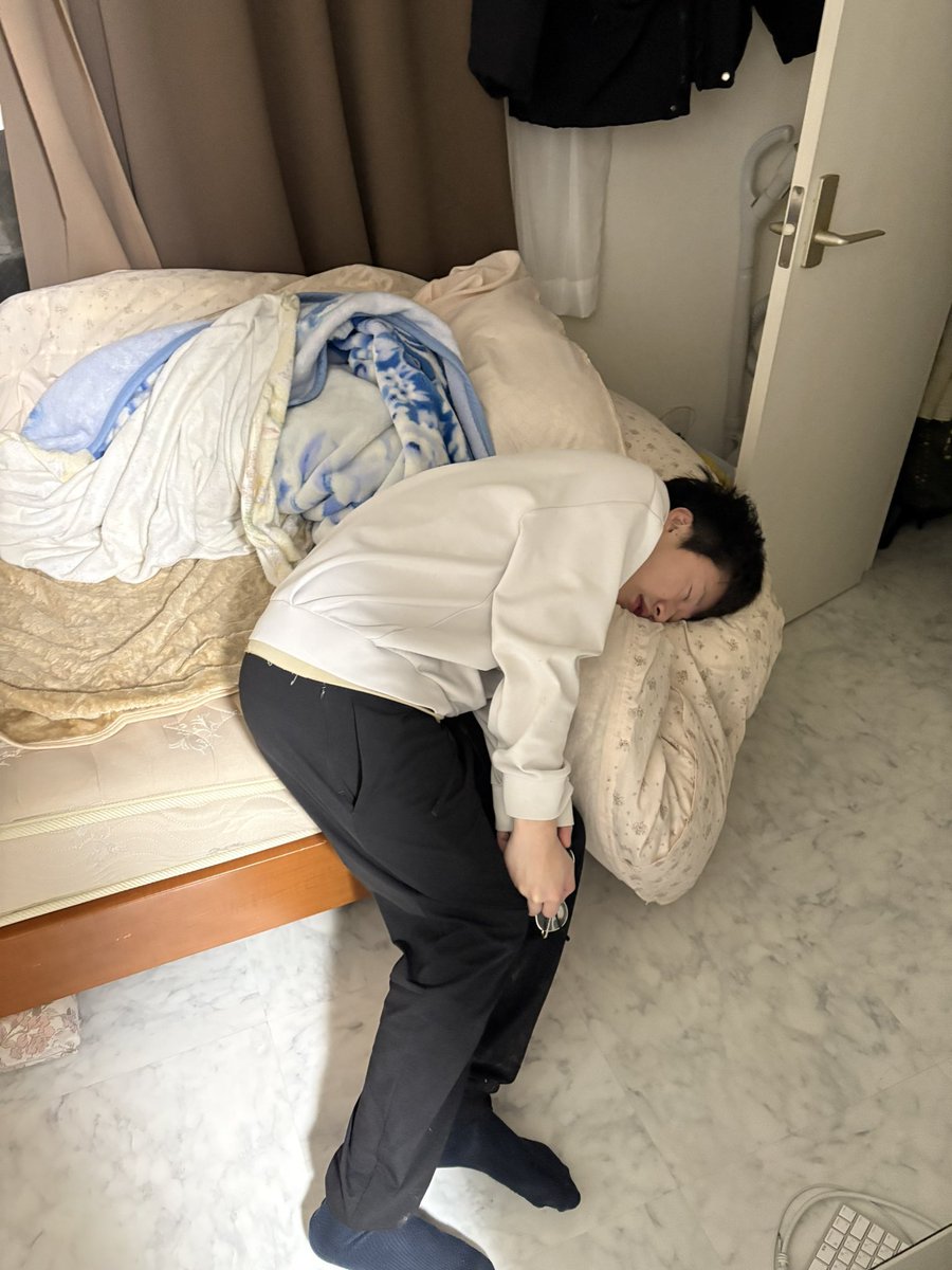 バー寿司 tweet media