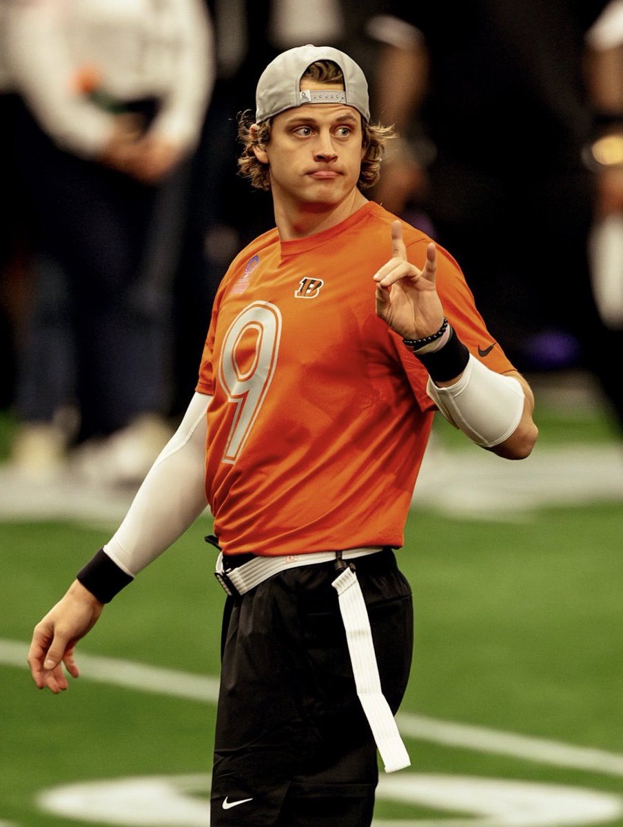 lexi misses joe burrow 😭 tweet media