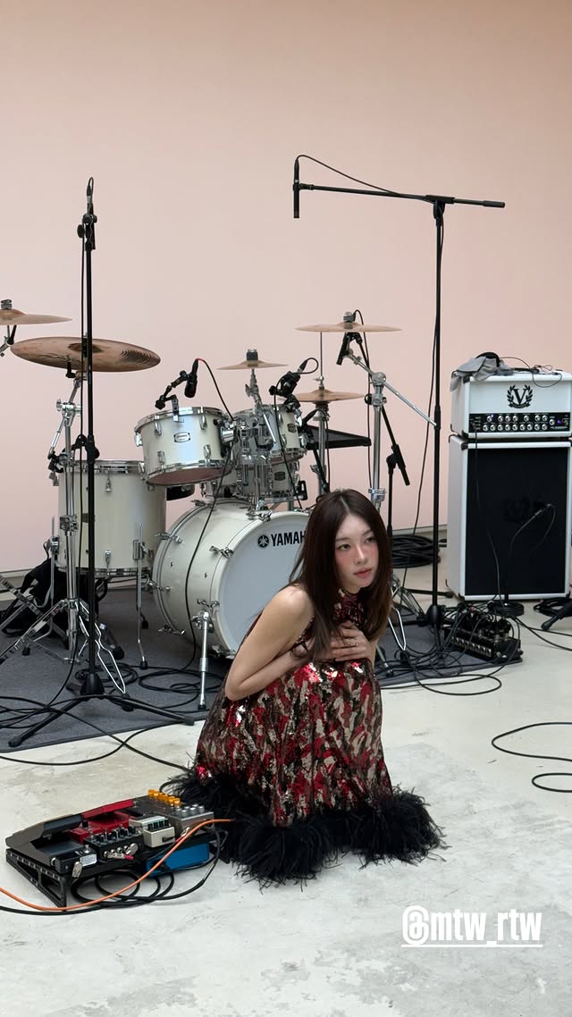 BVNDITBR's tweet photo. 📲 | 28.04.26 — Yeeyeon via stories do Instagram. (_yeeyeon)

#YEEYEON #예연 #BVNDIT #밴디트 https://t.co/0WK5OVUNqO