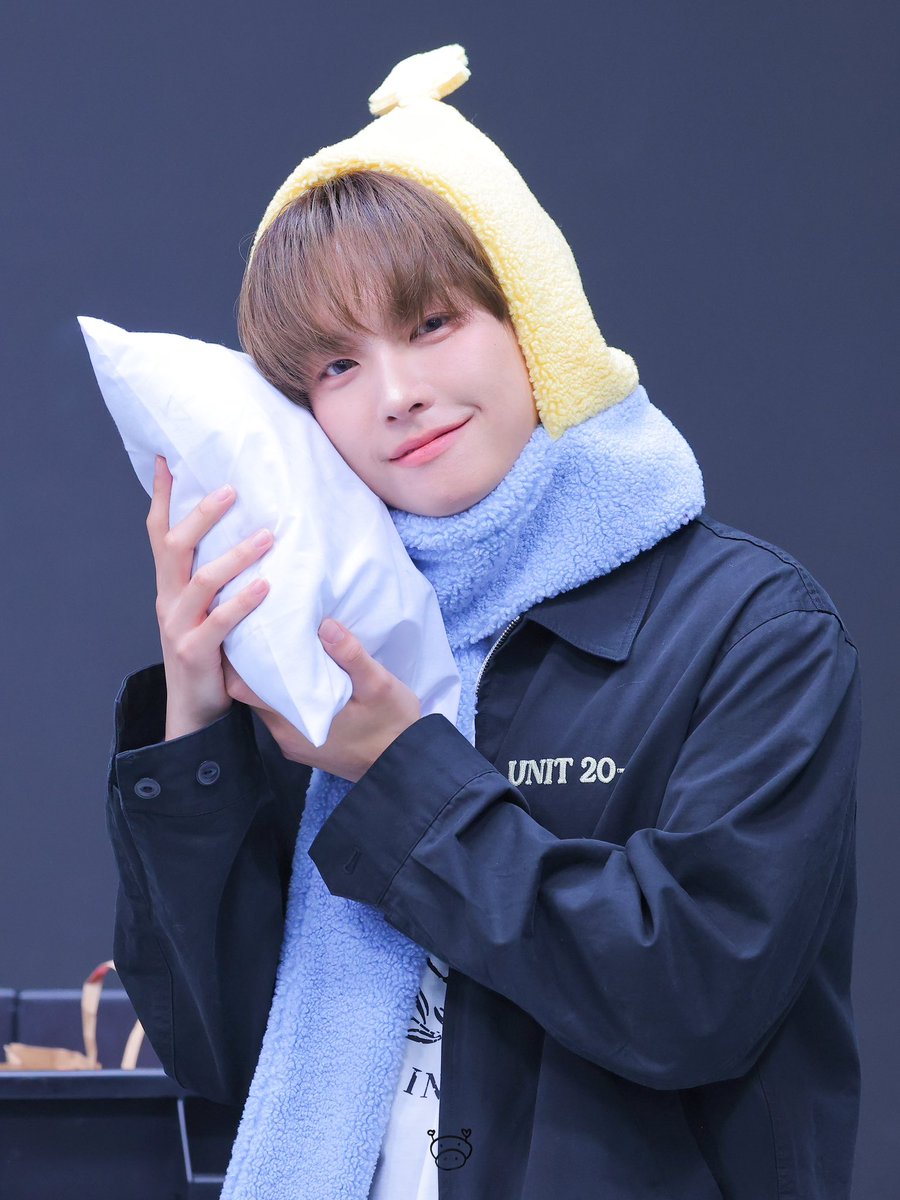jaemjaemi712's tweet photo. 애기다 애기 🫳🏻🫳🏻🫳🏻🥺

#인성 https://t.co/uXxrRXFKYI