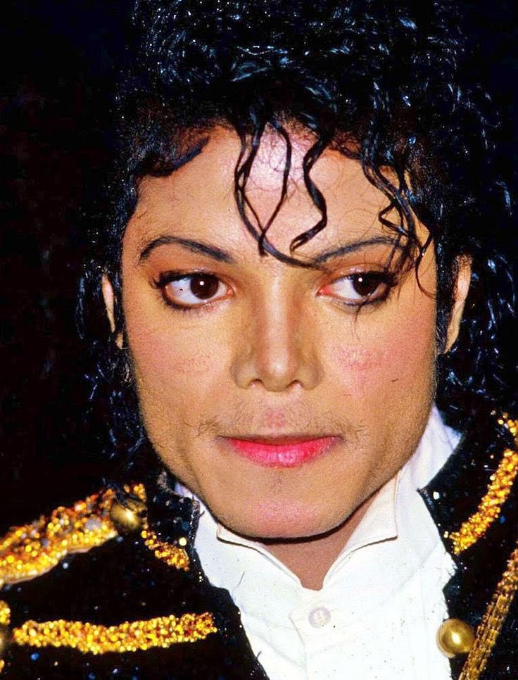 m̶ari. | biopic era tweet media