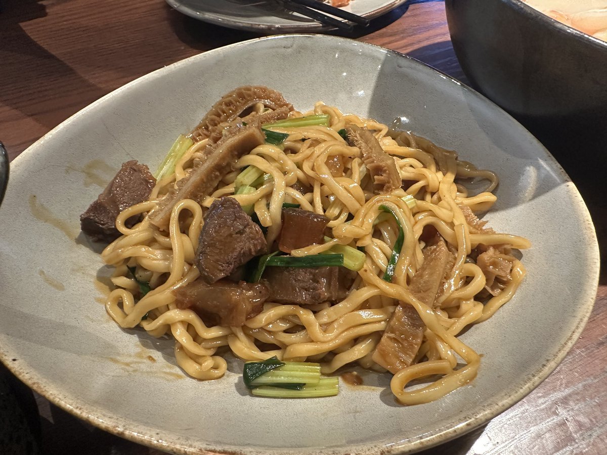VigourG's tweet photo. 老扁面家 https://t.co/aIZ1TZTjVi