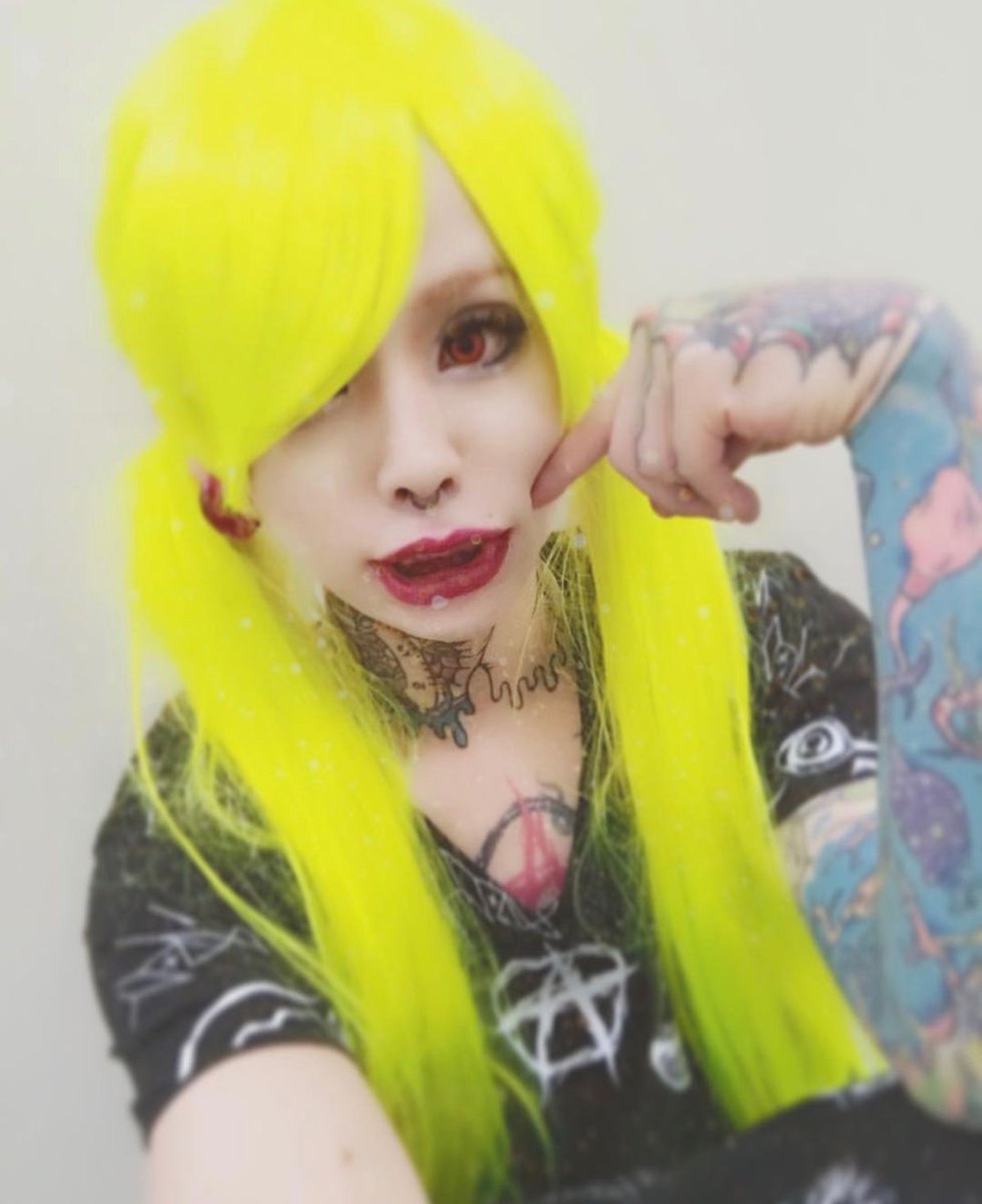metodaily's tweet photo. day 29 - METO
 #visualkei #vkeitwt #meto

SoliD  +  MEJIBRAY https://t.co/VWfBeTgoRj