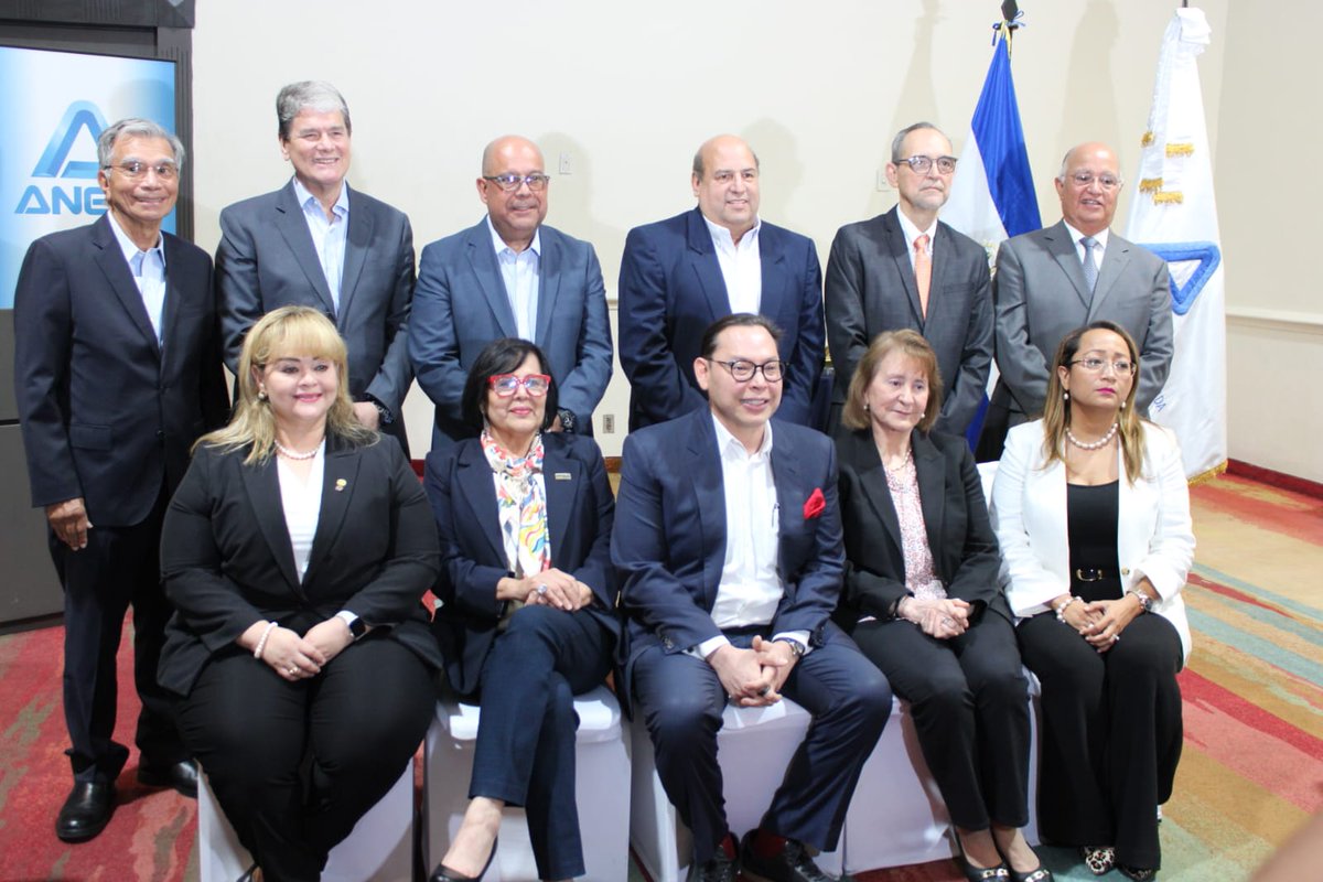 COEXPORT El Salvador tweet media