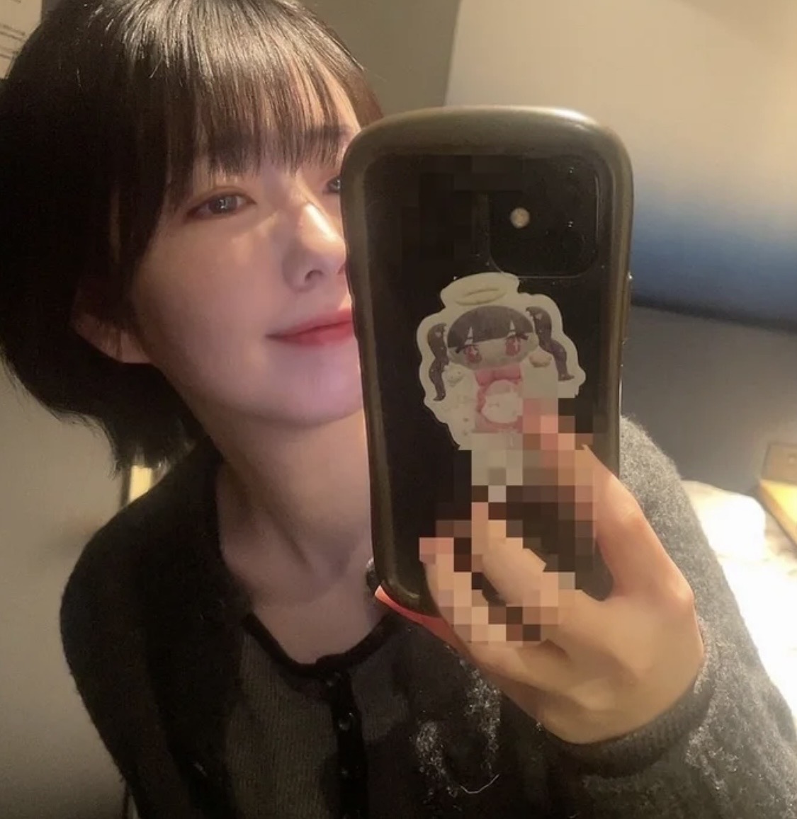 えみり tweet media