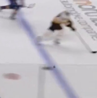 urfe8920's tweet photo. @Sythik @sp3cies8472 @HiMyNameIsJC_ @NHL @BuffaloSabres @NHLBruins https://t.co/sWSkvnq0cT