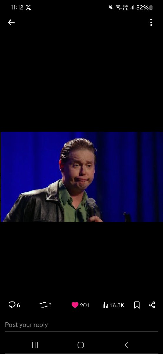 PhuongHour tweet media