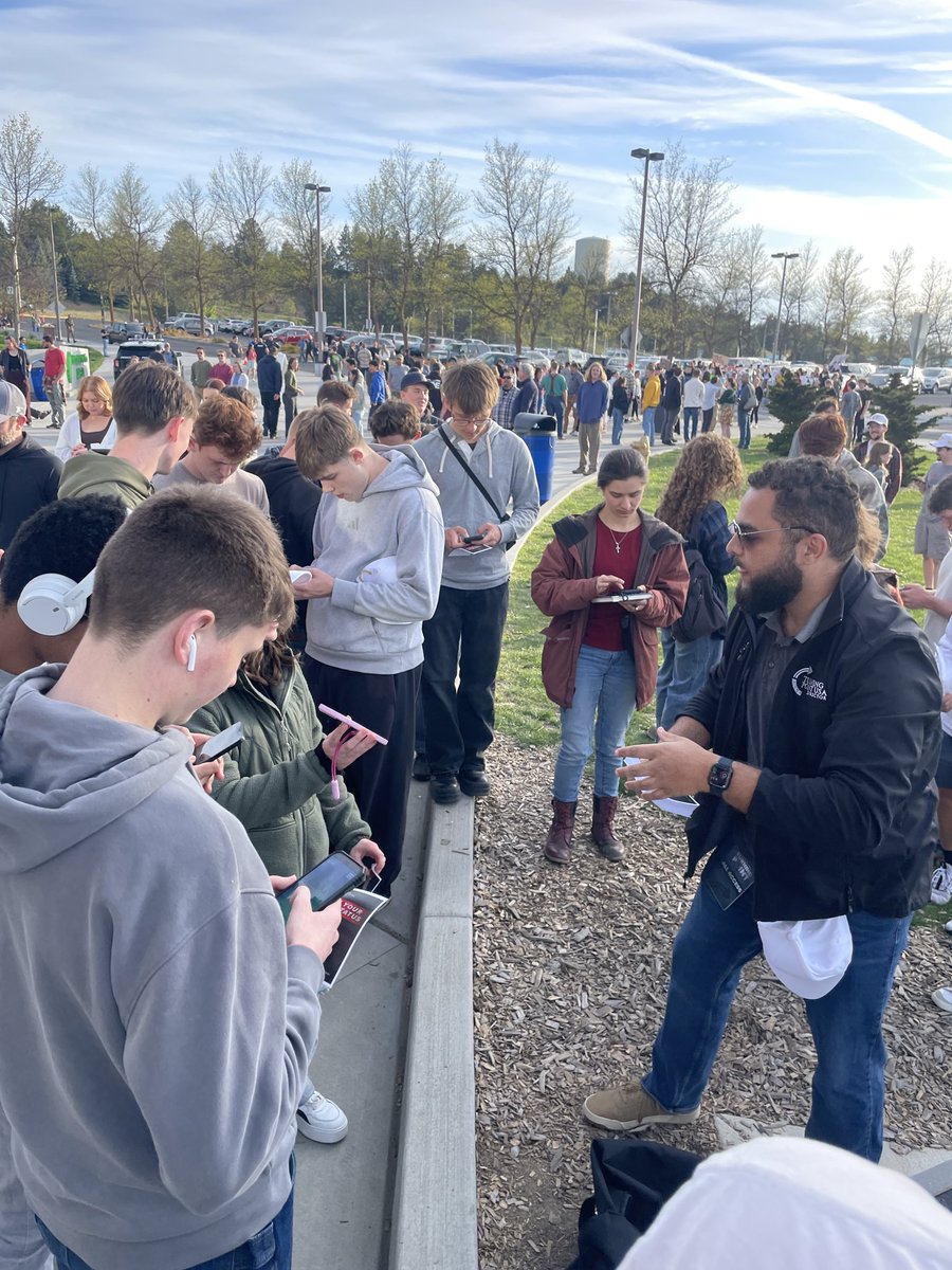 David Llamas tweet media