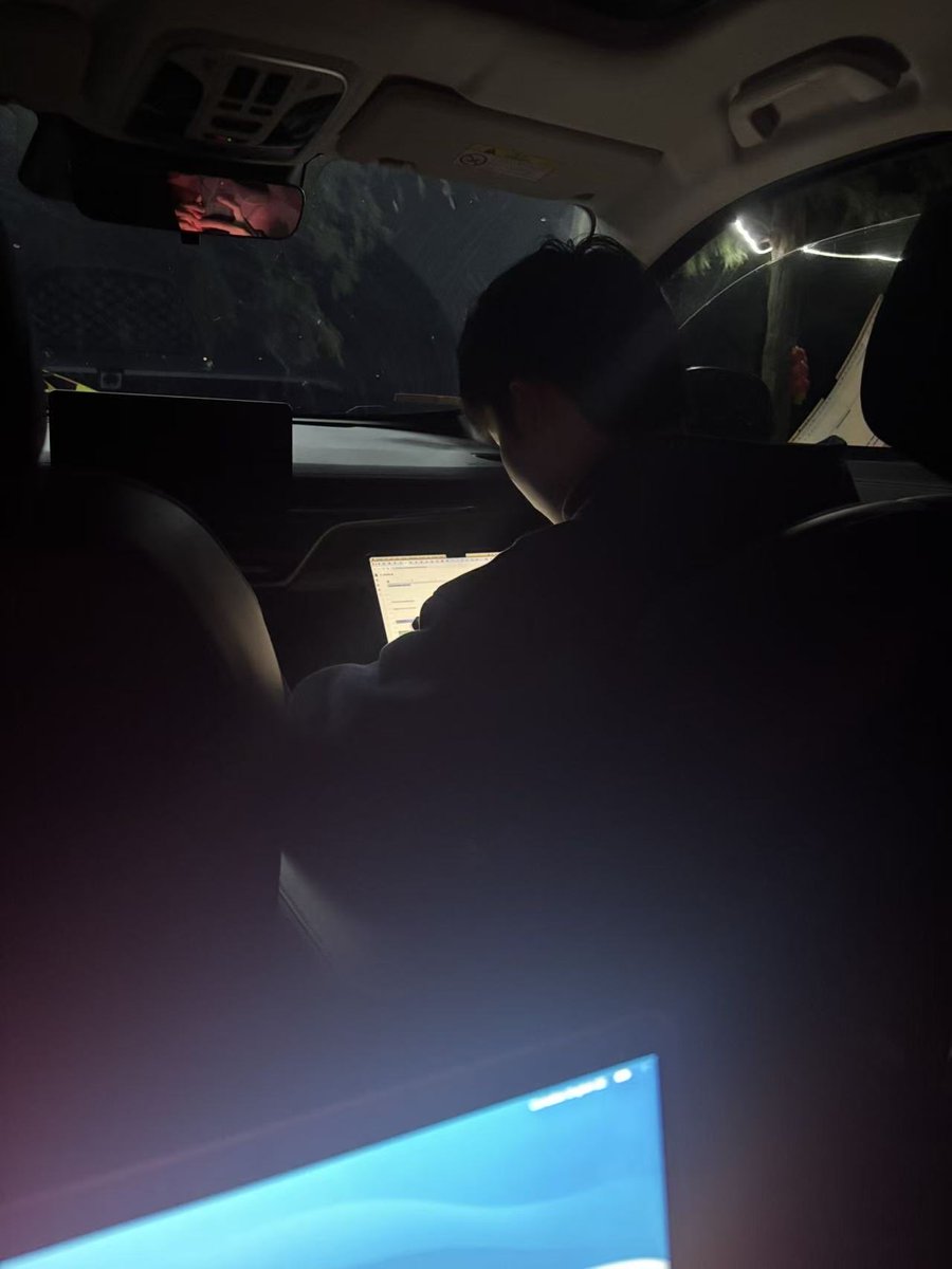 BobBuiltThis's tweet photo. Vibe code everywhere pt2 https://t.co/EWjdOuwrwx