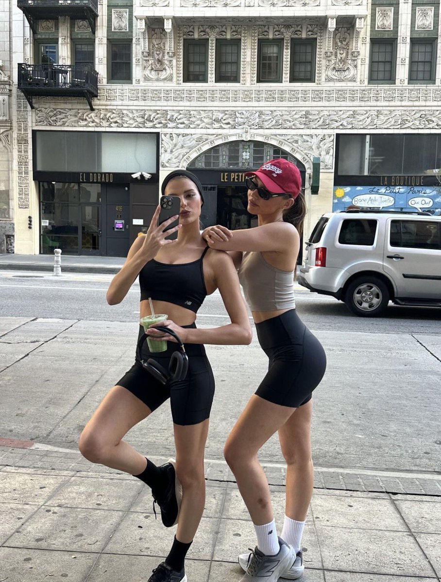 하영 （𝑯𝒂-𝒀𝒐𝒖𝒏𝒈）🖤 tweet media