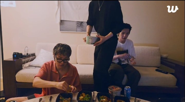 jiminlostjams⁷ tweet media