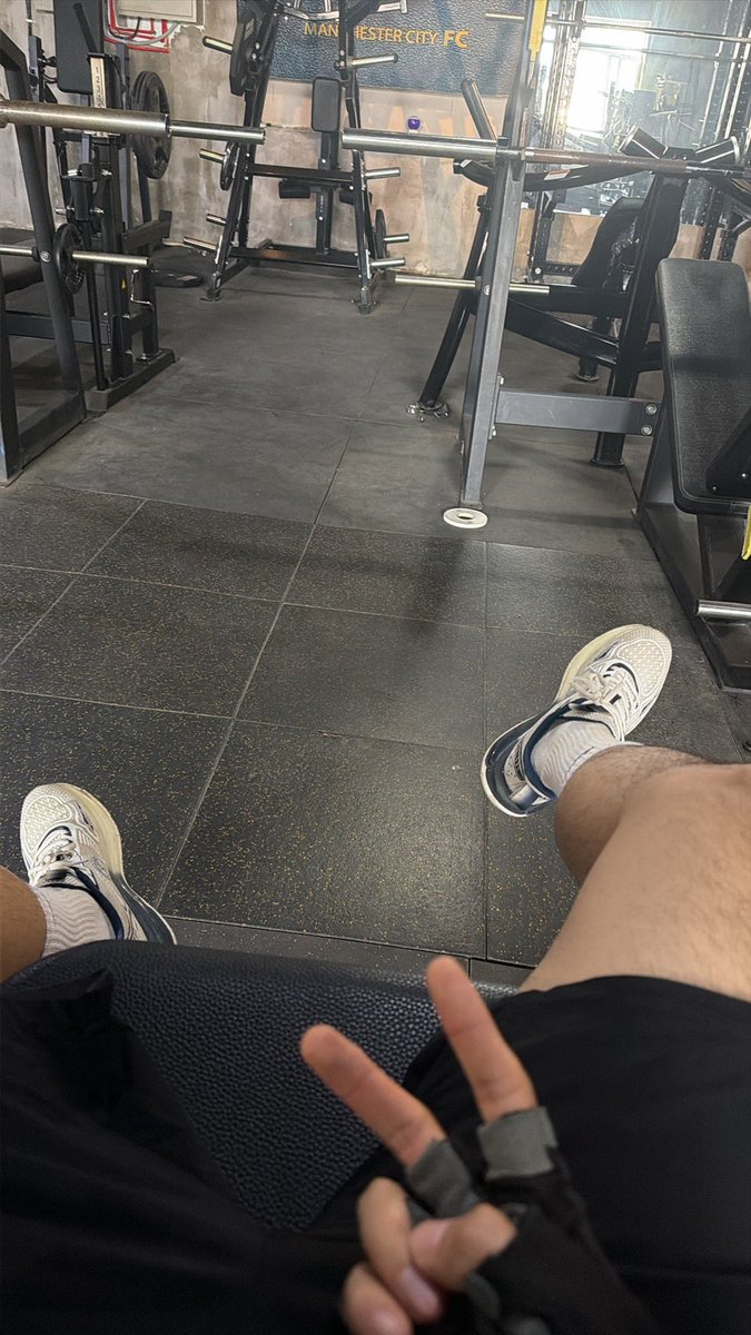 科罗娜投射手🍺 tweet media