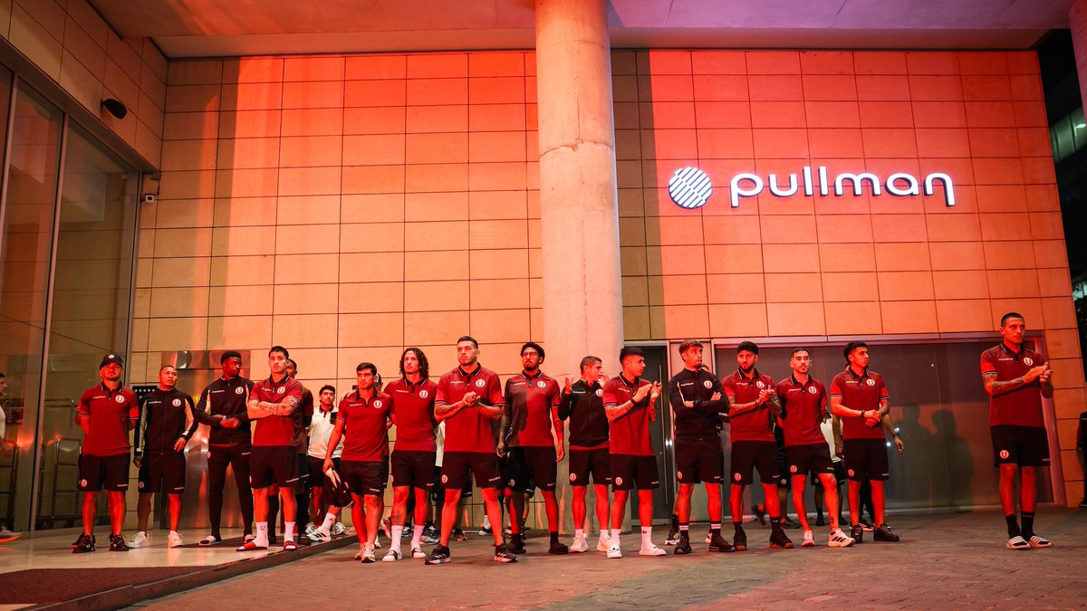 Universitario tweet media