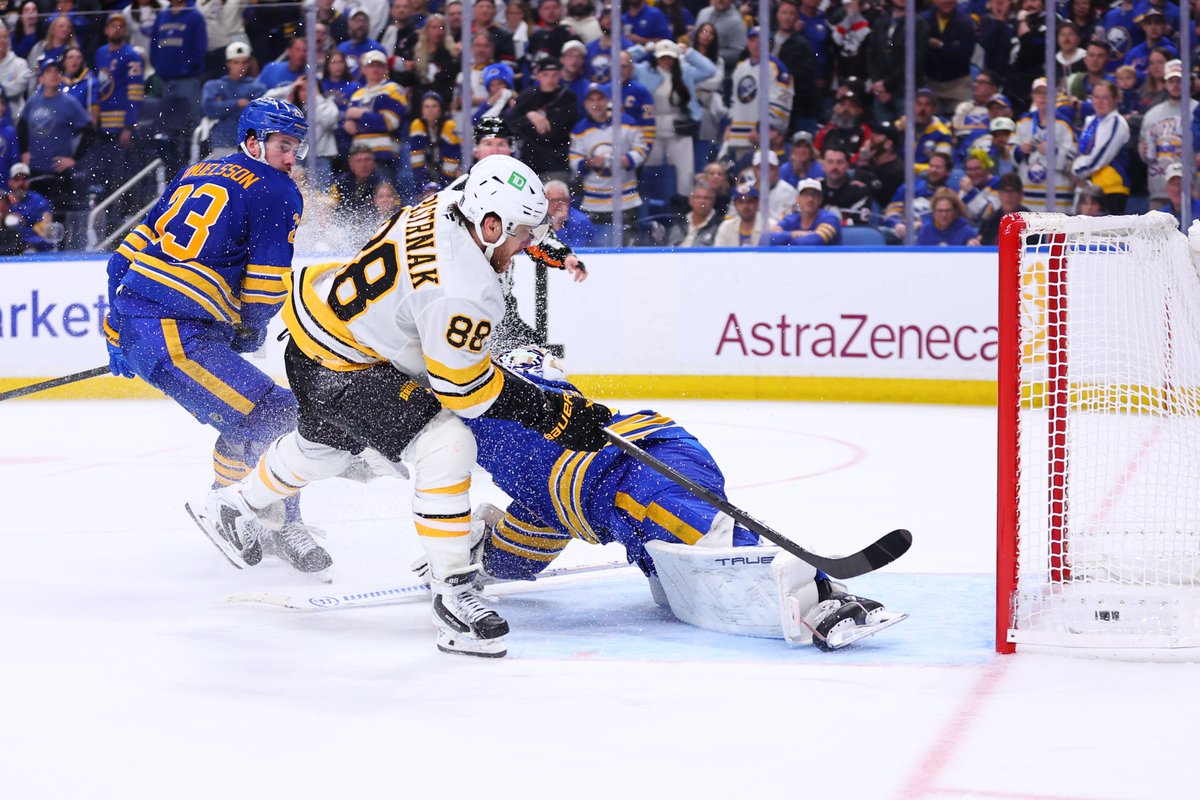 Boston Bruins tweet media