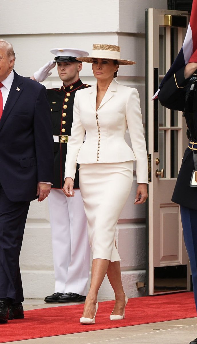 Libs of TikTok tweet media