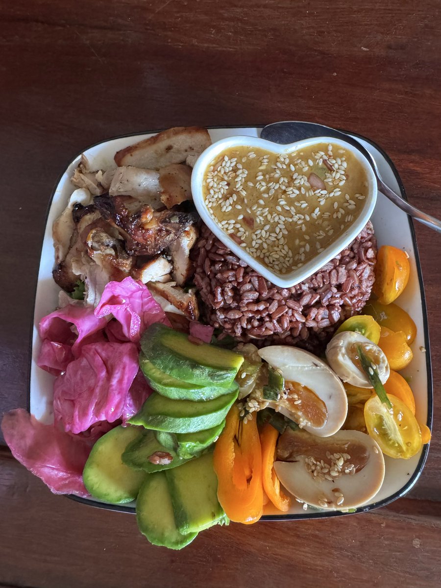 Quang Nguyen | Leo tweet media