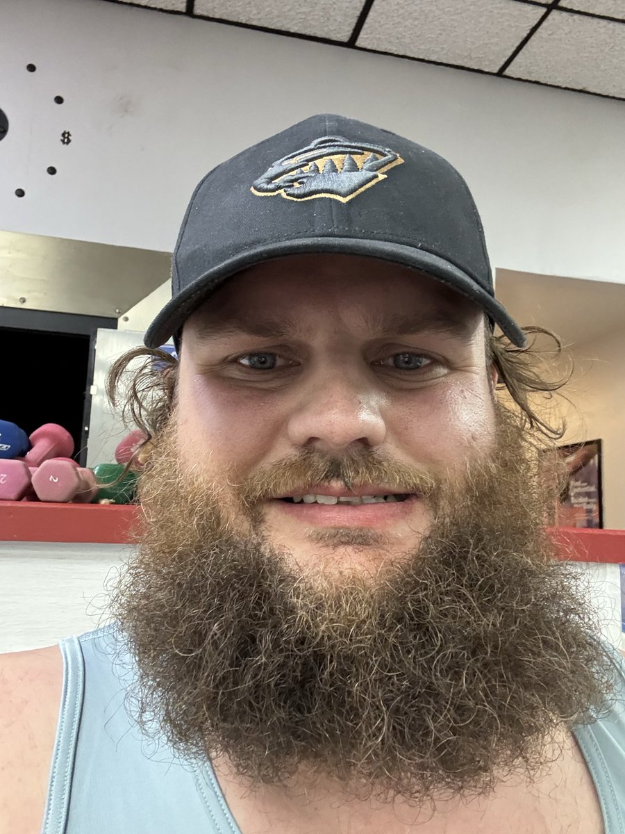 ElijahLippert's tweet image. #upperbodyworkout #coreworkout #sauna #cardio #planks #crunches