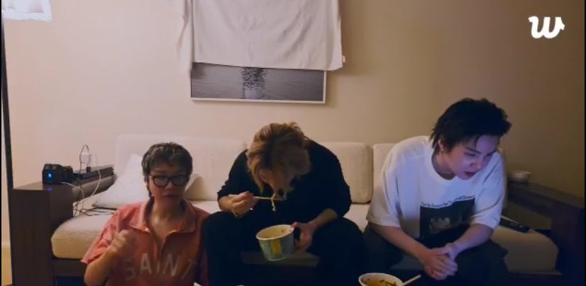 ℳ𝑖𝑛⁷ VAI VER BTS tweet media