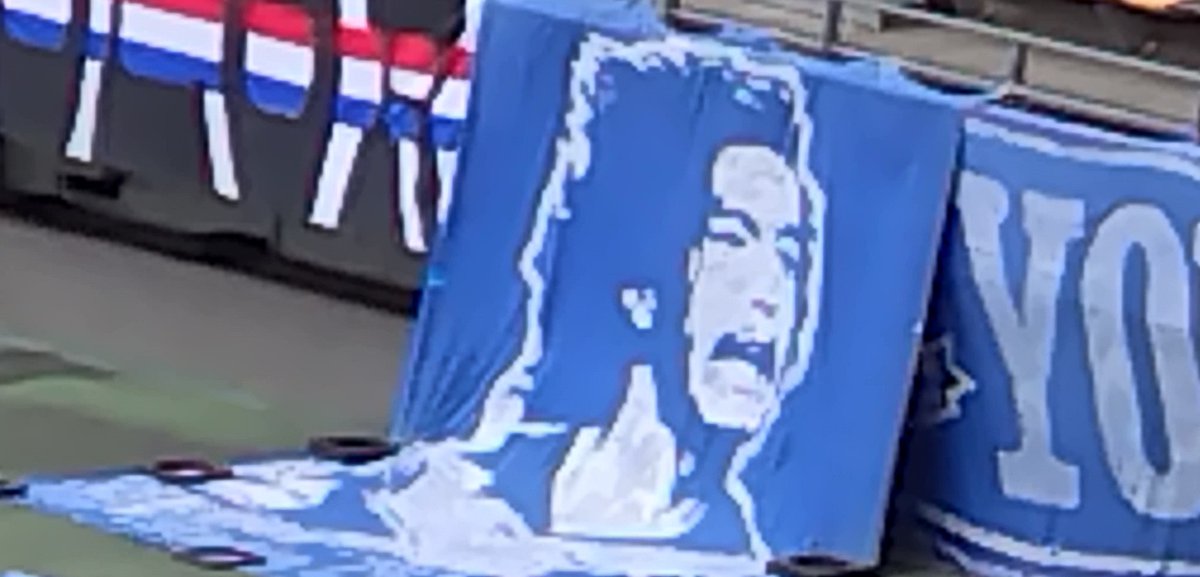hotaru_136's tweet photo. 松田直樹選手は生きている。
今でも、しっかりと。
#松田直樹
#marinos #fmarinos
#横浜Ｆ・マリノス https://t.co/6ZQRrnKwEQ