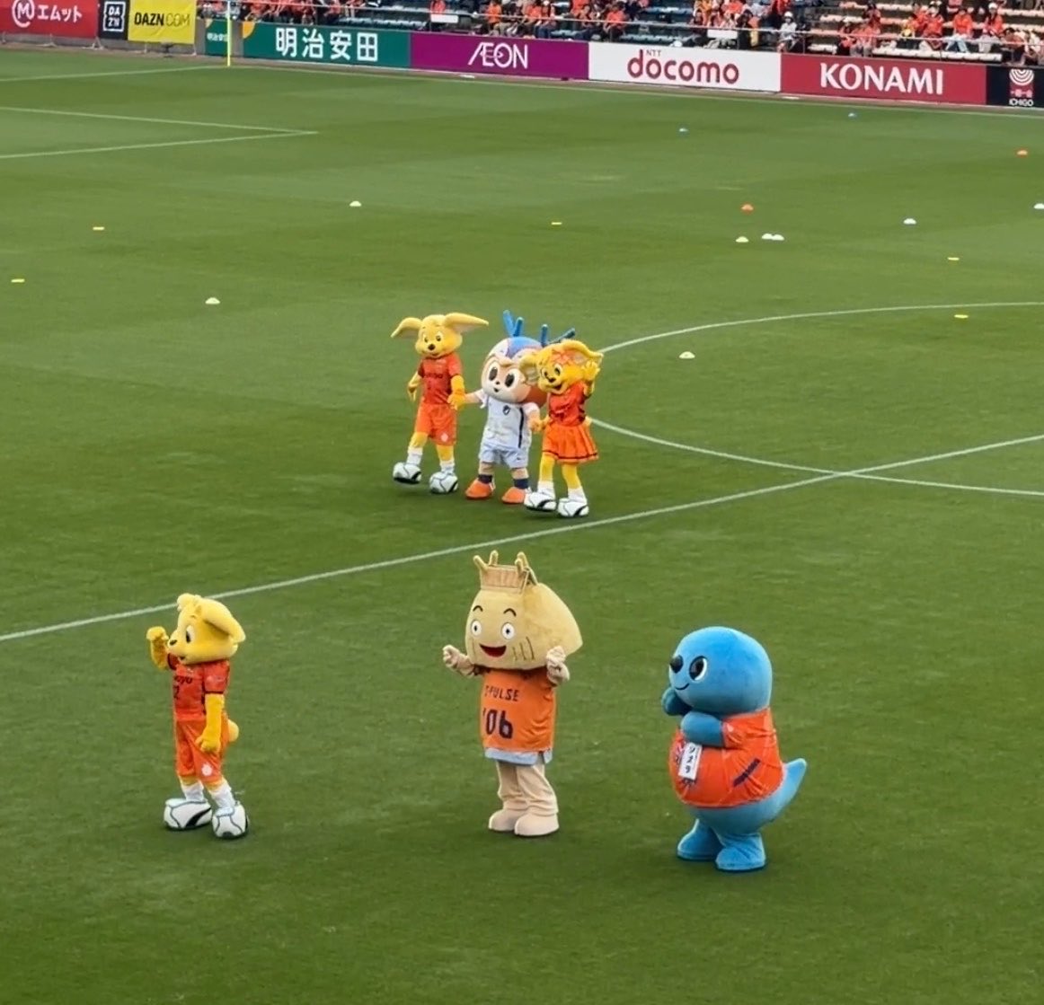 𝙢𝙚𝙜𝙪𝙢𝙞@🐥⸒⸒ tweet media