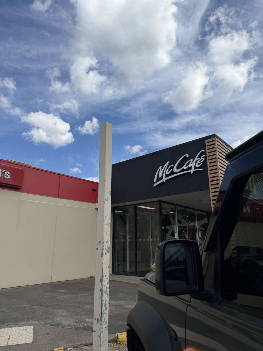 DustyPee's tweet image. #roadtrip in the #DPJimny