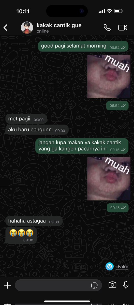 jaenaars's tweet image. #notesun au, kakak cantik baru bangun.

(inspo from my chat with my gf) *kanan doksli