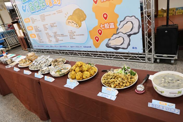 Taiwan in Thailand tweet media