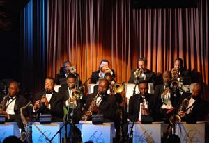 hiromersel's tweet image. #Take The A Train
#Duke Ellington

youtu.be/D6mFGy4g_n8?si…

#高槻ジャズストで演奏します

#5月3日（日）
第1ステージ　午後3時〜4時
第2ステージ　午後5時〜6時

場所:スナック「#さくらん🌸」
高槻市城北町２丁目１４−３
072-674-2888

誰でも、どこかで、#一度は聴いたことがある、#ジャズの曲