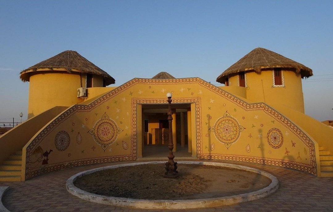 GujaratBuilds's tweet photo. 📍Dhordo, Gujarat https://t.co/2ZjHXUNnhj