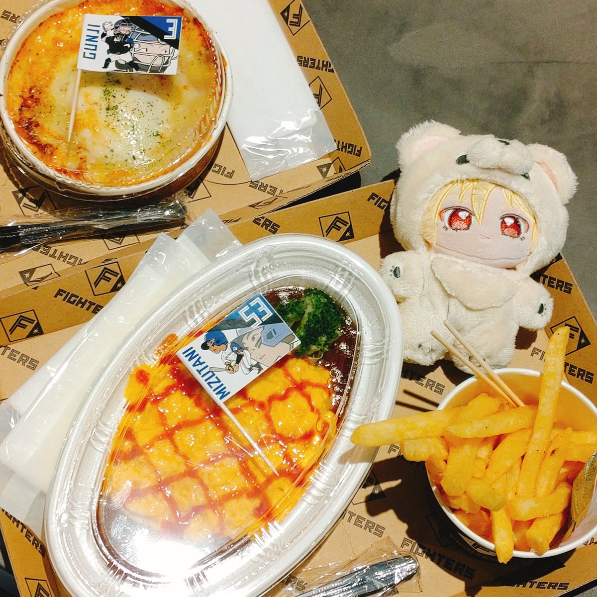 チアキ tweet media