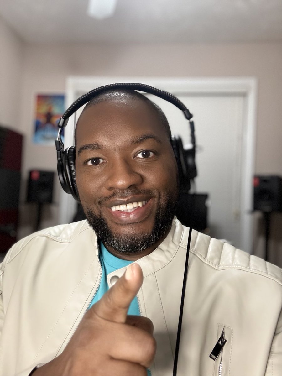 Deeperthnmusic's tweet image. Took time to reset, recover, and refocus… now I’m back at 100% 💯

Back in the studio recording and building out new Nious Media projects.
The grind continues… just smarter this time. 🎧🔥

#NiousMedia #StudioLife #CreativeJourney #PodcastCommunity #BackAtIt #Consistency