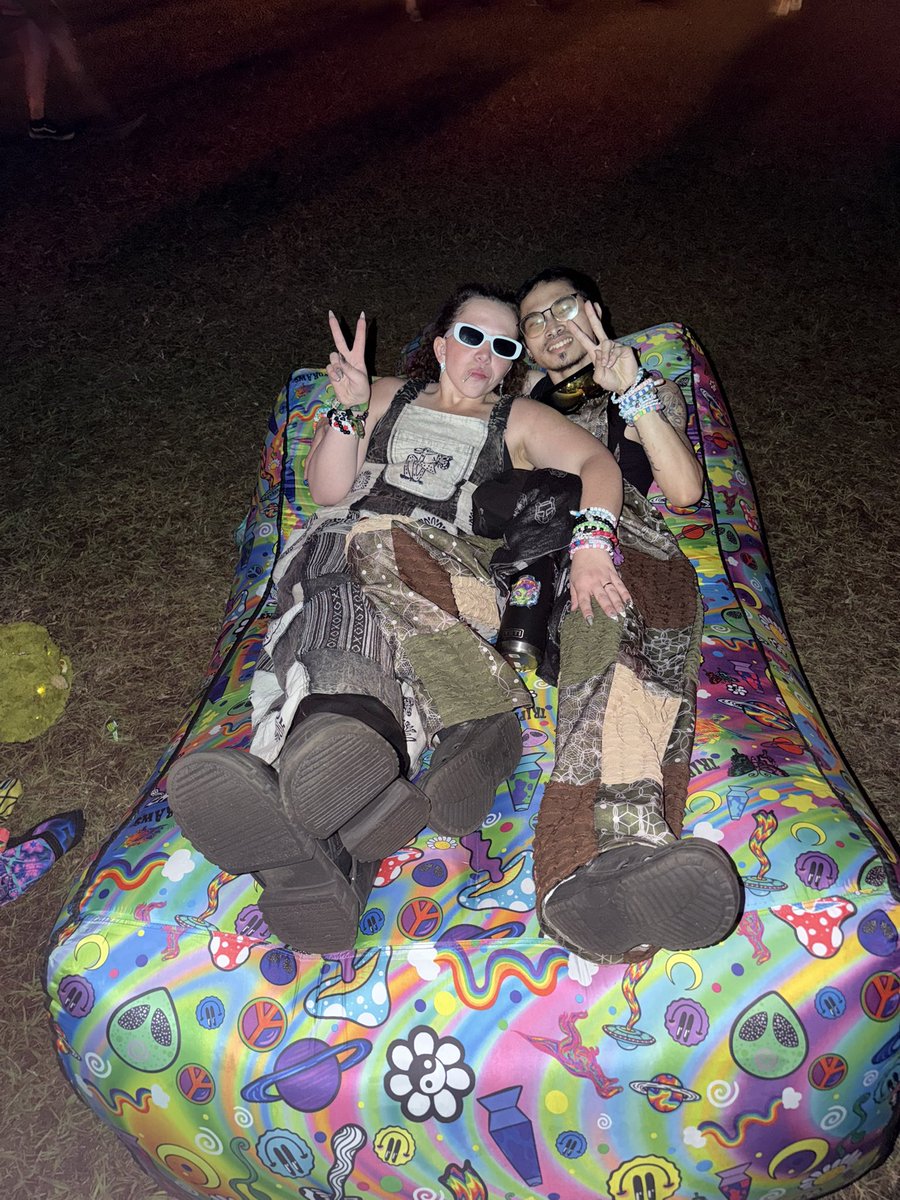 PhoSZN tweet picture