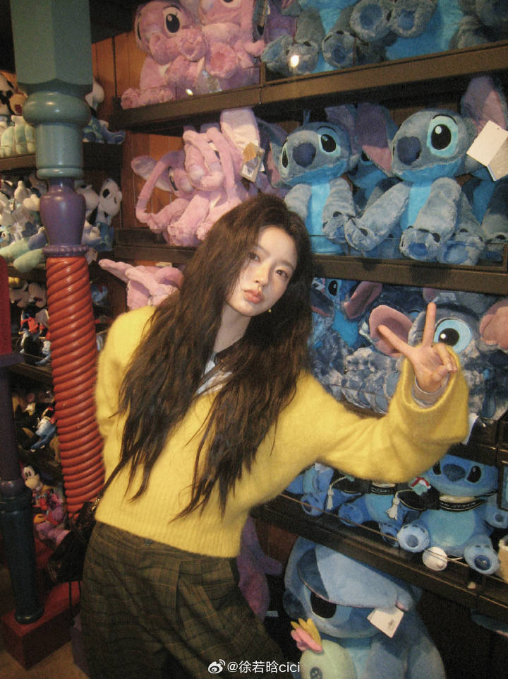 徐若晗cici ♥︎ tweet media