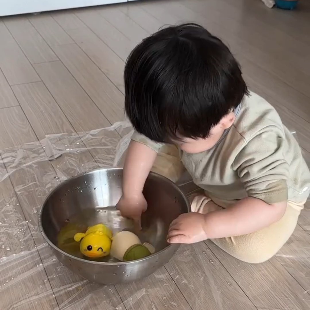 Water Mark tweet media