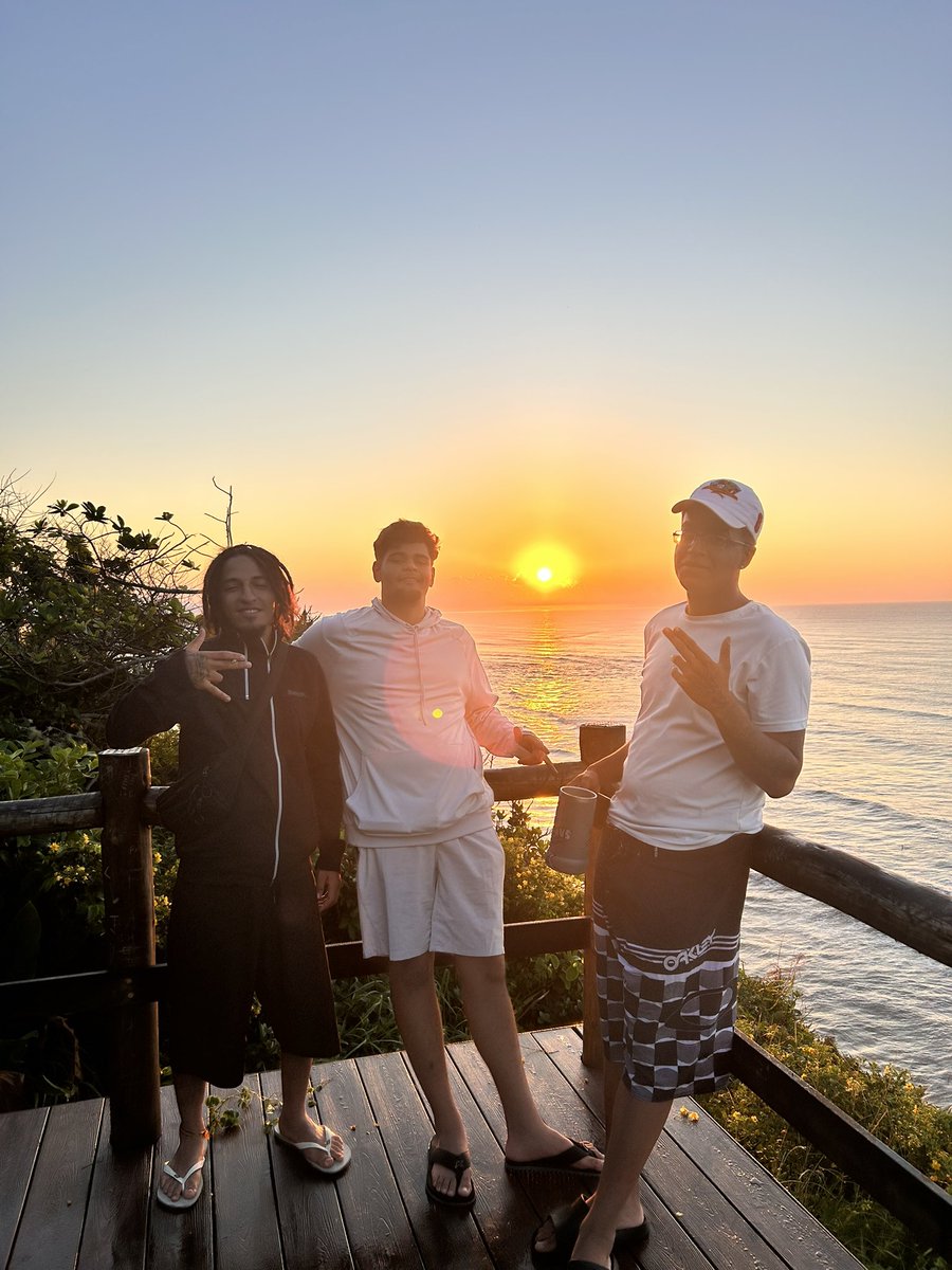 chvsnc's tweet photo. 🏝️ https://t.co/7uQWMkwR7l