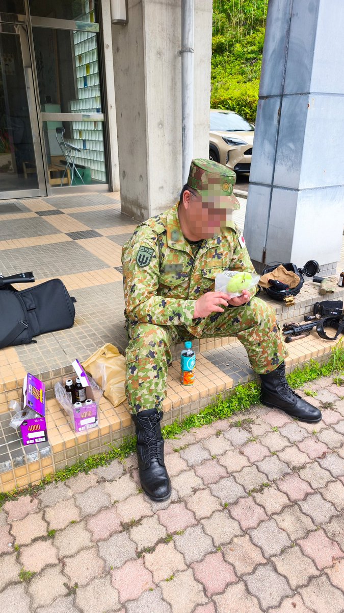 バカーチン(Бакатин) tweet media