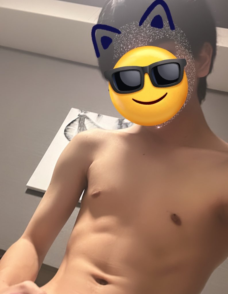 sara97se's tweet photo. 見せ合いできる人いいねかDMしてほしい！
むらむらしてる人きて笑 https://t.co/TqSbqDlmjW