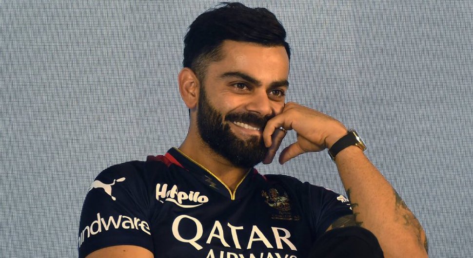 🚨TOP 10 HIGHEST RUN GETTERS IN IPL HISTORY🚨

Virat Kohli - 9012 runs
Rohit Sharma - 7183 runs
Shikhar Dhawan - 6796 runs
David Warner - 6565 runs
Suresh Raina - 5528 runs
MS Dhoni - 5439 runs
Ajinkya Rahane - 5194 runs
AB de Villiers - 5162 runs
Chris Gayle - 4965 runs