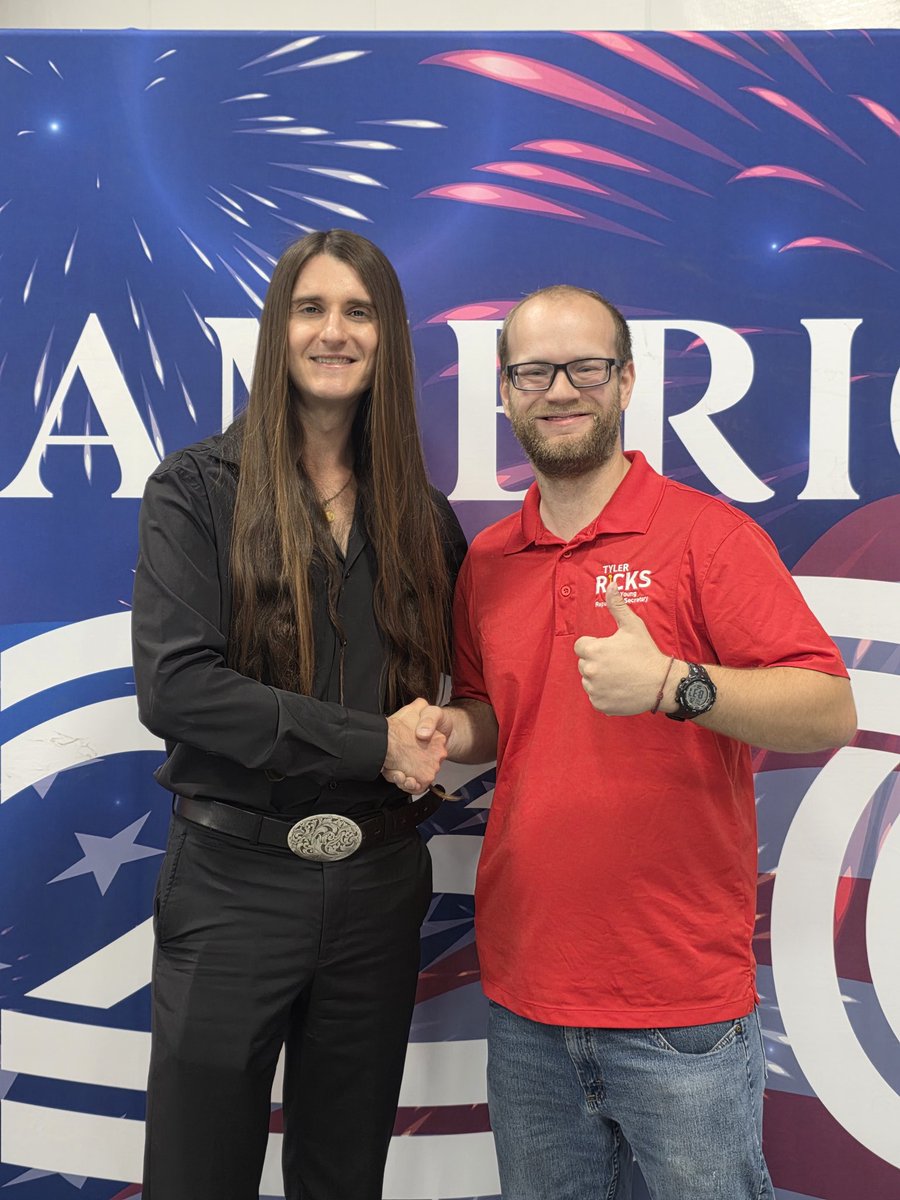 TylerRicksID's tweet photo. Finally got to meet @ScottPresler from @EarlyVoteAction after being social media mutuals for a while. Glad Idaho made the trip worthwhile—swapped some war stories and talked shop on what’s working on the ground.
#GOTV #IDYR #YRNF #IDGOP #EarlyVote https://t.co/ocvToYI1Rh