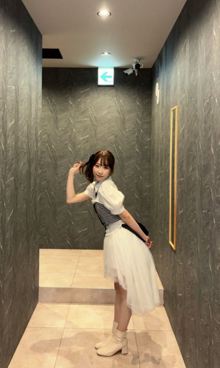 成瀬なな tweet media