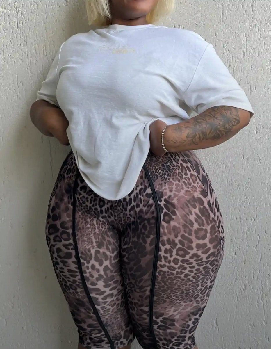 lightskinned030's tweet photo. Show me a better shape 🍑 https://t.co/2EVdT6LTwk