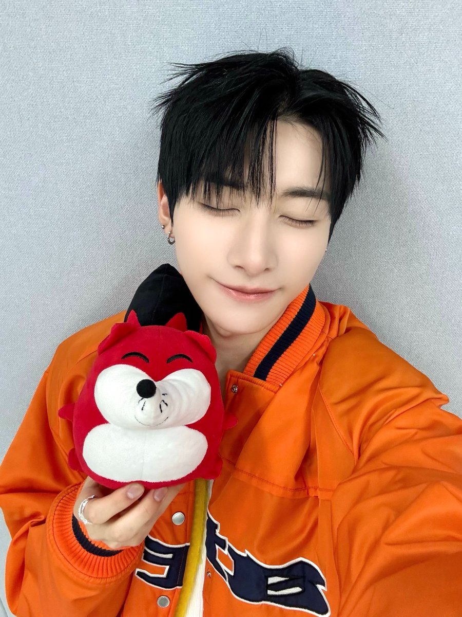 Devon 𐀔 │MMCHK🐈‍⬛🐾 tweet media